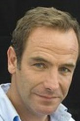 Lt. Col. Philip Locke（罗布森·格林饰演）