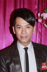 何正东（郭政鸿饰演）