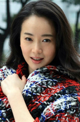 叶欣（左小青饰演）