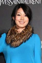 徐秀俐（瑶涵沂饰演）