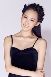 夏雪（王茗饰演）