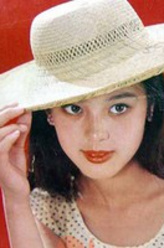 贾探春（东方闻樱饰演）