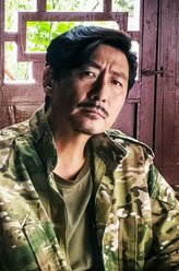 青陶（张子健饰演）