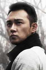 王国忠（王俊彭饰演）