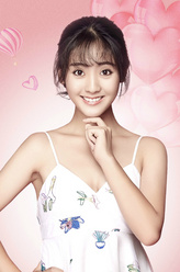 安初夏（邢菲饰演）