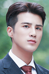 顾承泽（姜潮饰演）