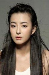 杨紫彤（杨紫彤饰演）