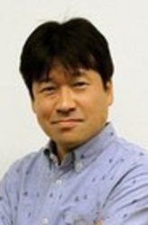 阿卫（佐藤二朗饰演）