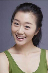 胡彩凤（王洪梅饰演）