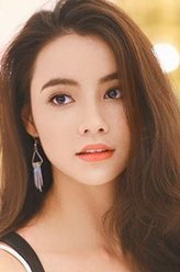 mookda narinrak（mookda narinrak饰演）