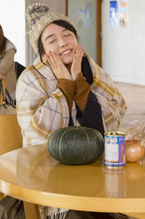 山田文子（上白石萌音饰演）