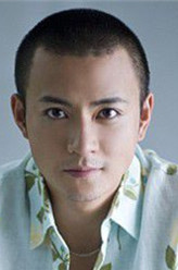 王翔弘（王翔弘饰演）