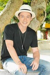 许孟哲（许孟哲饰演）