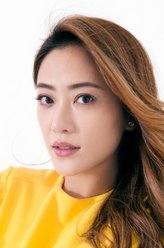杨白羽（应采儿饰演）