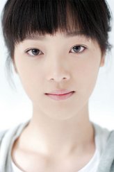 上官兰心（何杜娟饰演）