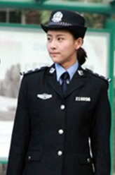 周术术（贾青饰演）