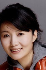 田 枫（郑卫莉饰演）