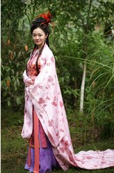 秦秋雨（宋轶饰演）