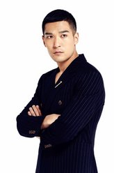 贺五洲（傅天骄饰演）