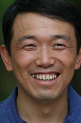 杨钒（潘斌龙饰演）