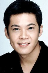 慕容云飞（曹国辉饰演）