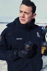 格斯（科林·汉克斯饰演）