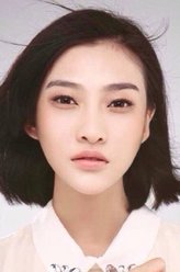 王冉（白柳汐饰演）