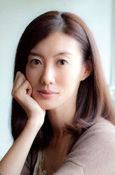 友坂理惠（友坂理惠饰演）