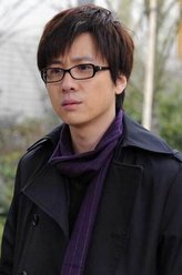 萧山（李智楠饰演）