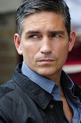 约翰·里瑟/John Reese（李四）（吉姆·卡维泽饰演）