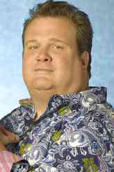 卡梅伦·塔克（艾瑞克·斯通斯崔特饰演）