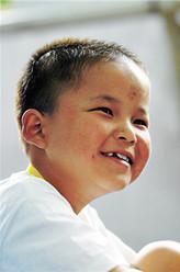 小明（林浩饰演）