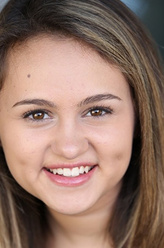 Sara Gable（Mary Charles Jones饰演）