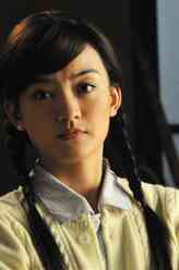 何静之（朱杰饰演）