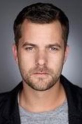 Peter Bishop（乔舒亚·杰克逊饰演）