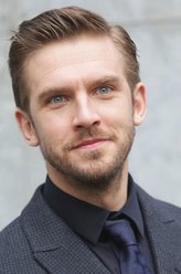 克劳利(Crowley)（丹·史蒂文斯饰演）