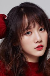 白雪晴（李墨之 饰演）