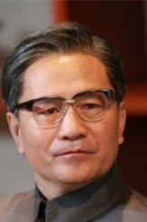 熊式辉（江庚辰饰演）