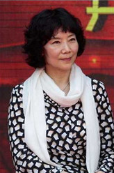 简小荷（赵奎娥饰演）