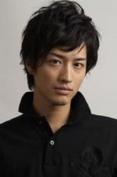 竹财辉之助（竹财辉之助饰演）