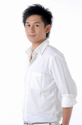 连浩文（骆振伟饰演）