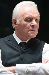 Dr. Robert Ford（安东尼·霍普金斯饰演）