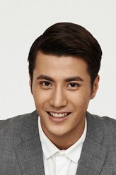 邱尚（李晨浩饰演）