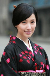 石川云子（田中千绘饰演）