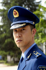 马赫（沙溢饰演）