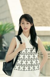 贝微微（郑爽饰演）
