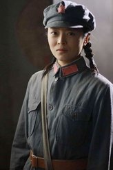 汪荣华（王嘉饰演）