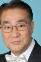 周骢（周骢饰演）