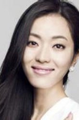 殷冰冰（张培饰演）