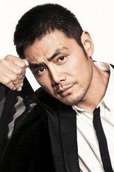 秦始皇（邵兵饰演）